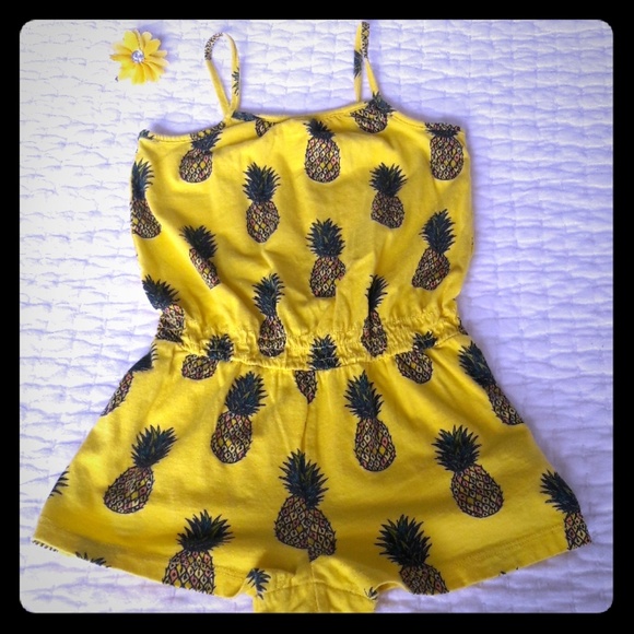 BabyGap Other - Sweet yellow pineapple romper!  🍍🍍🍍